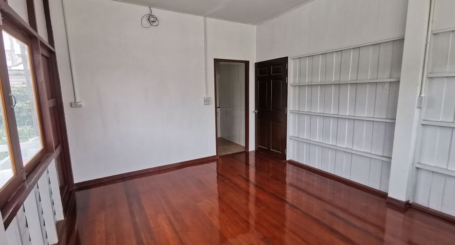 For rent 3 bedrooms house in Mueang Samut Prakan, Samut Prakan