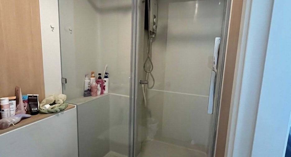 For rent 1 bed condo in Thon Buri, Bangkok