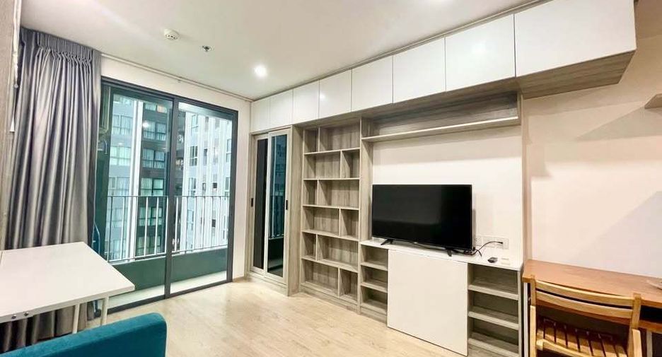 For rent studio condo in Bang Rak, Bangkok