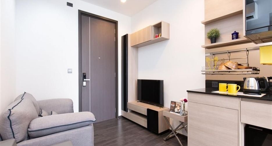 For rent 1 bed condo in Huai Khwang, Bangkok