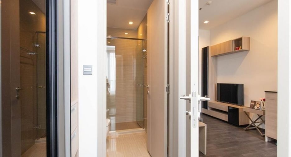 For rent 1 bed condo in Huai Khwang, Bangkok