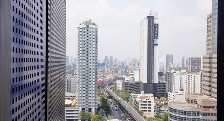 For rent 1 bed condo in Huai Khwang, Bangkok