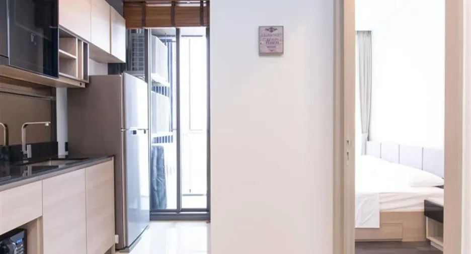 For rent 1 bed condo in Huai Khwang, Bangkok