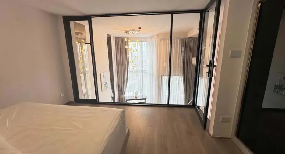 For rent studio condo in Khlong Toei, Bangkok