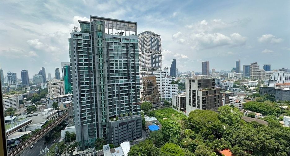 À louer 2 chambres condo à Khlong Toei, Bangkok