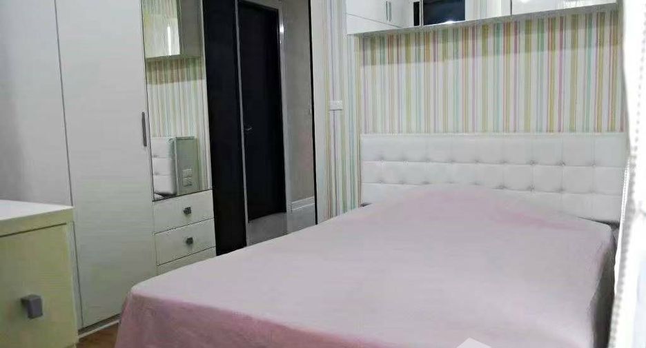 For rent 3 bedrooms condo in Ratchathewi, Bangkok