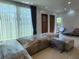 Haus zur Miete mit 3 Zimmer in Watthana, Bangkok