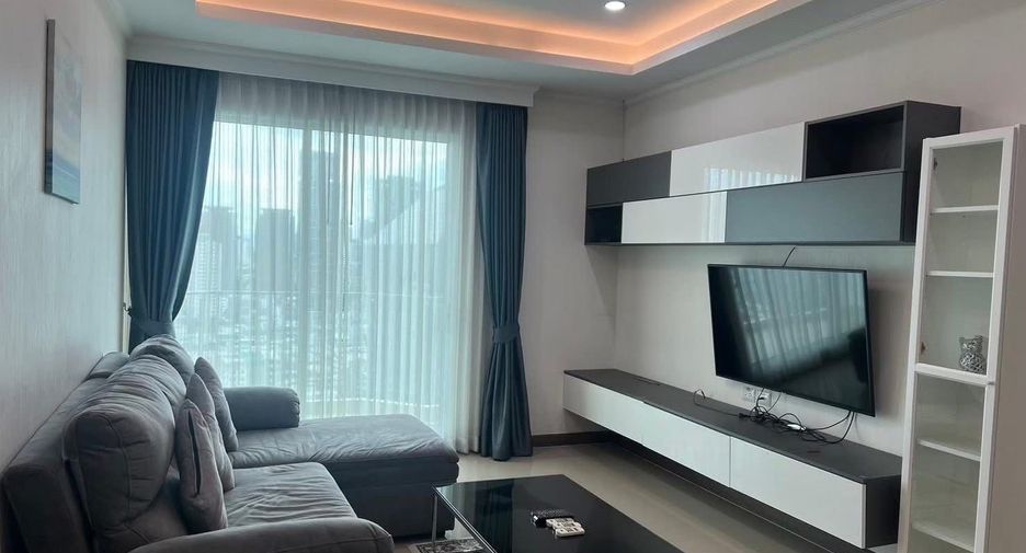 For rent 2 bedrooms condo in Ratchathewi, Bangkok