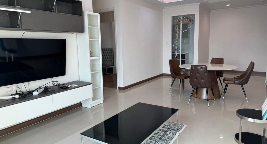 For rent 2 bedrooms condo in Ratchathewi, Bangkok