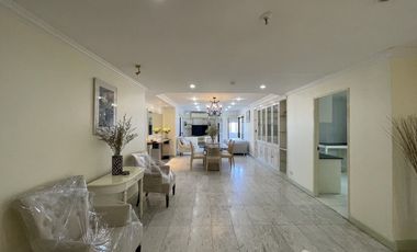 For rent 3 bedrooms condo in Watthana, Bangkok