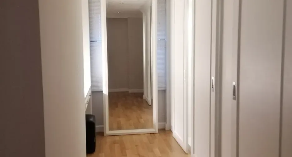 For rent 3 bedrooms condo in Pathum Wan, Bangkok