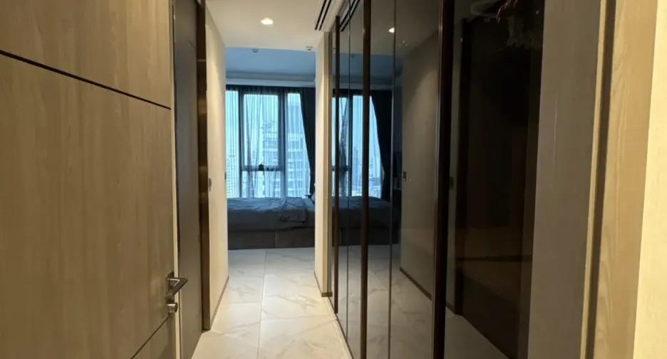 For rent 2 bedrooms condo in Khlong Toei, Bangkok