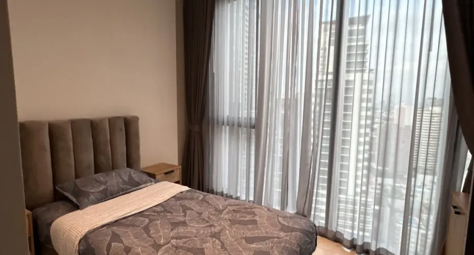 For rent 2 bedrooms condo in Khlong Toei, Bangkok
