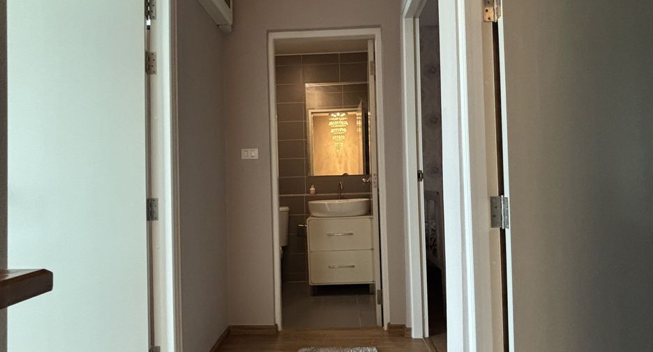 For rent 3 ベッドルーム house in Saphan Sung, Bangkok