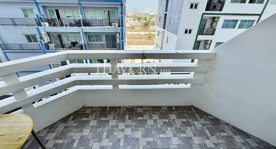 For sale studio condo in Bang Lamung, Chonburi