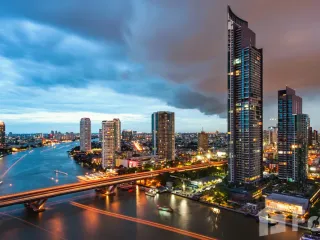 Condo en alquiler de 5 habitaciones en Sathon, Bangkok