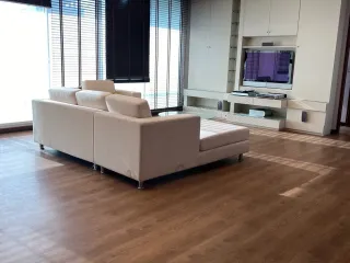 For rent 3 bedrooms condo in Sathon, Bangkok