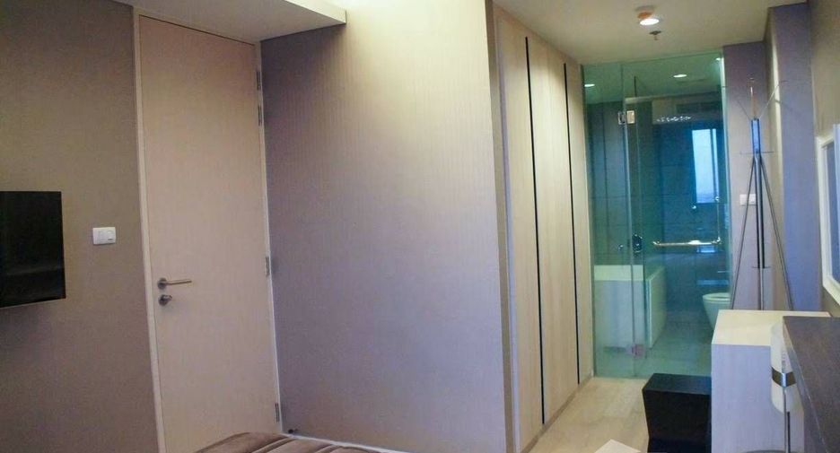For rent 2 bedrooms condo in Phaya Thai, Bangkok