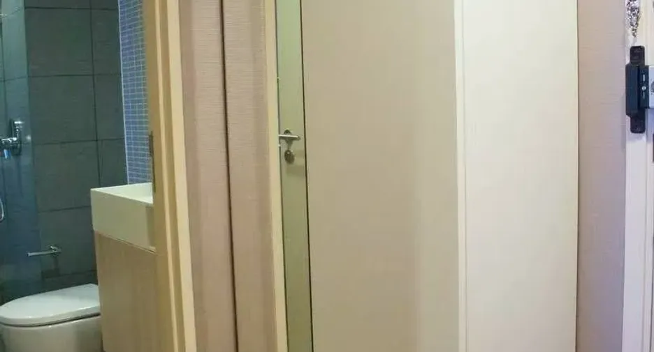 For rent 2 bedrooms condo in Phaya Thai, Bangkok