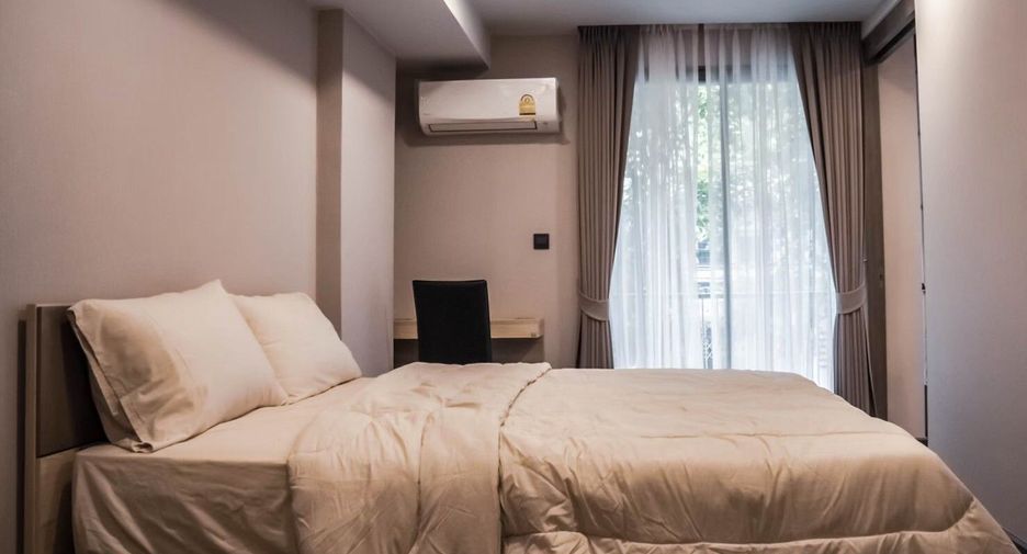 For rent 1 bed condo in Pathum Wan, Bangkok