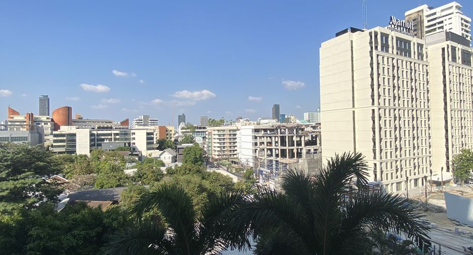 出租 3 卧室 公寓式住宅 在 Watthana, 曼谷
