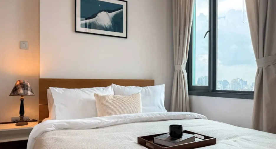 For rent 2 bedrooms condo in Khlong Toei, Bangkok