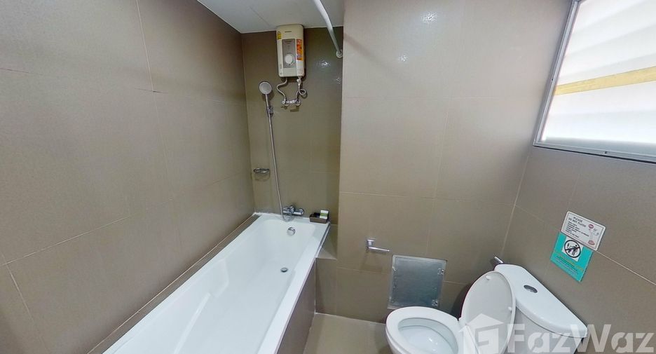 For rent studio condo in Khlong Toei, Bangkok