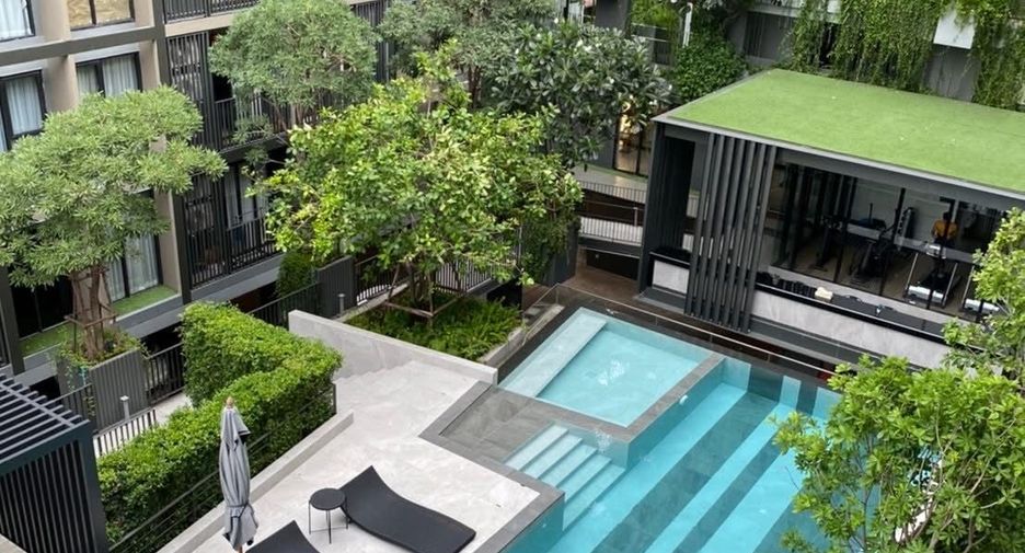 For rent 1 bed condo in Bangkok Noi, Bangkok