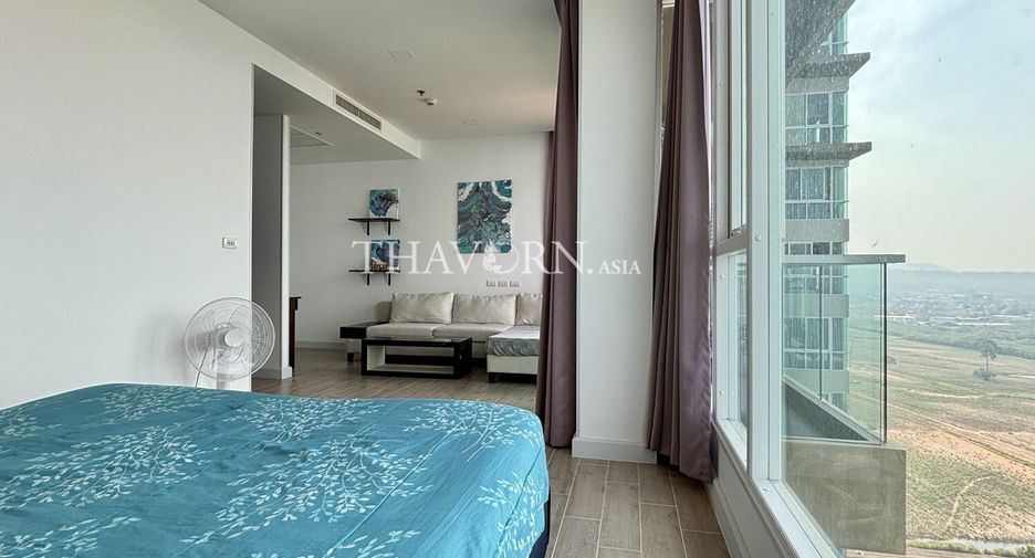 For sale 3 bedrooms condo in Sattahip, Chonburi