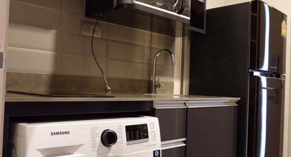 For rent 1 bed condo in Pathum Wan, Bangkok