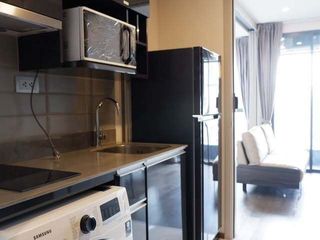 Wohnung zur Miete mit 1 Zimmer in Pathum Wan, Bangkok
