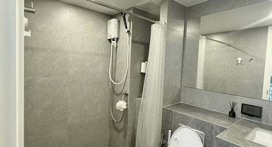 For rent 1 bed condo in Khan Na Yao, Bangkok