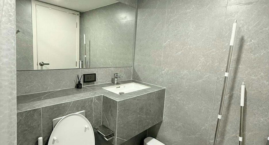 For rent 1 bed condo in Khan Na Yao, Bangkok