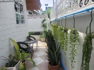 For rent 4 bedrooms house in Khlong Toei, Bangkok
