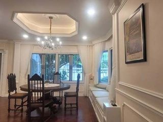 For rent 4 bedrooms house in Khlong Toei, Bangkok