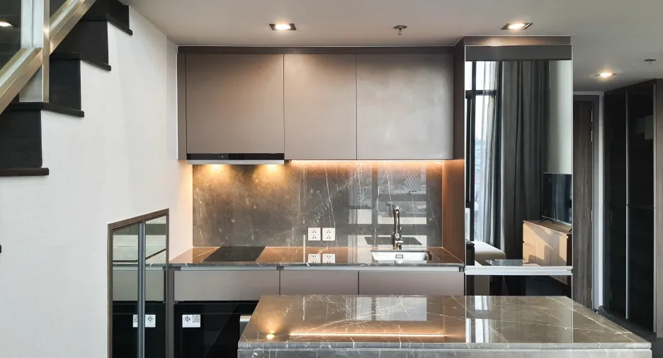 For rent 1 bed condo in Ratchathewi, Bangkok