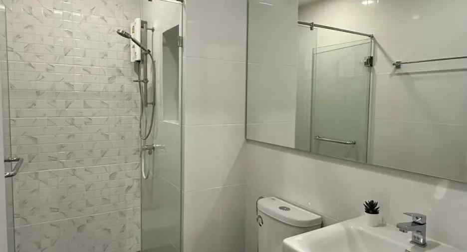 For rent 1 bed condo in Bang Phlat, Bangkok