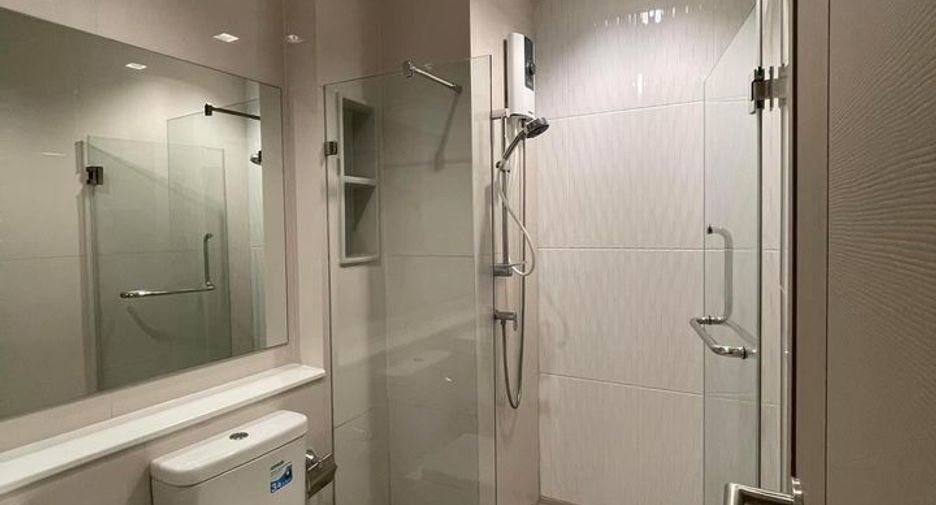 Wohnung zur Miete mit 1 Zimmer in Huai Khwang, Bangkok