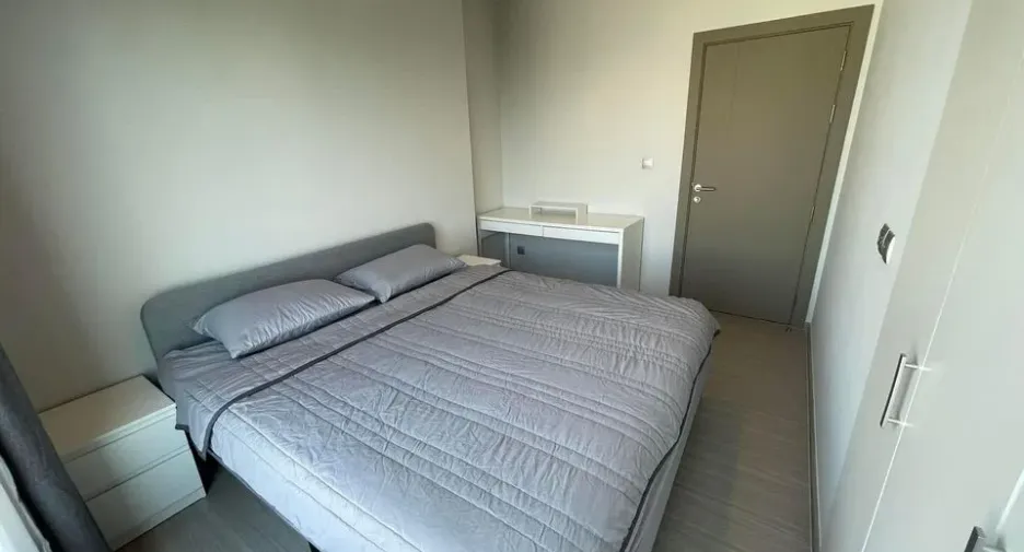 Wohnung zur Miete mit 1 Zimmer in Huai Khwang, Bangkok