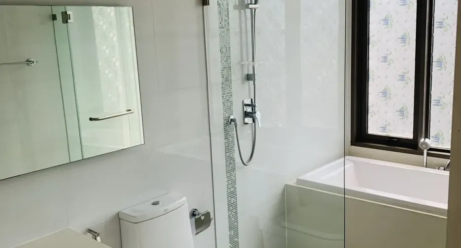 For rent 2 bedrooms condo in Sathon, Bangkok