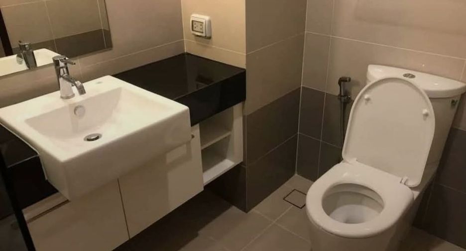 For rent studio condo in Bang Kho Laem, Bangkok