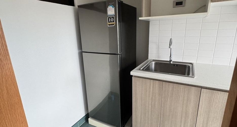 For rent studio condo in Sathon, Bangkok