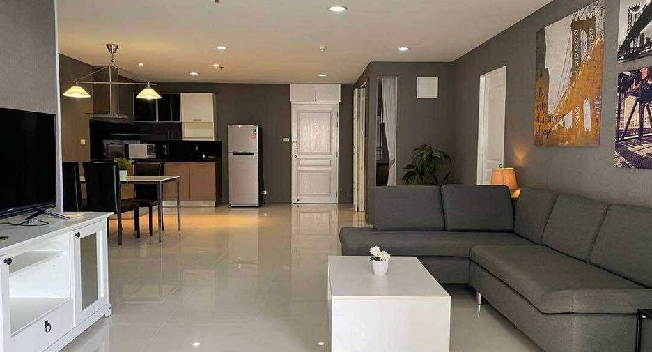 Condo en alquiler de 3 habitaciones en Khlong Toei, Bangkok