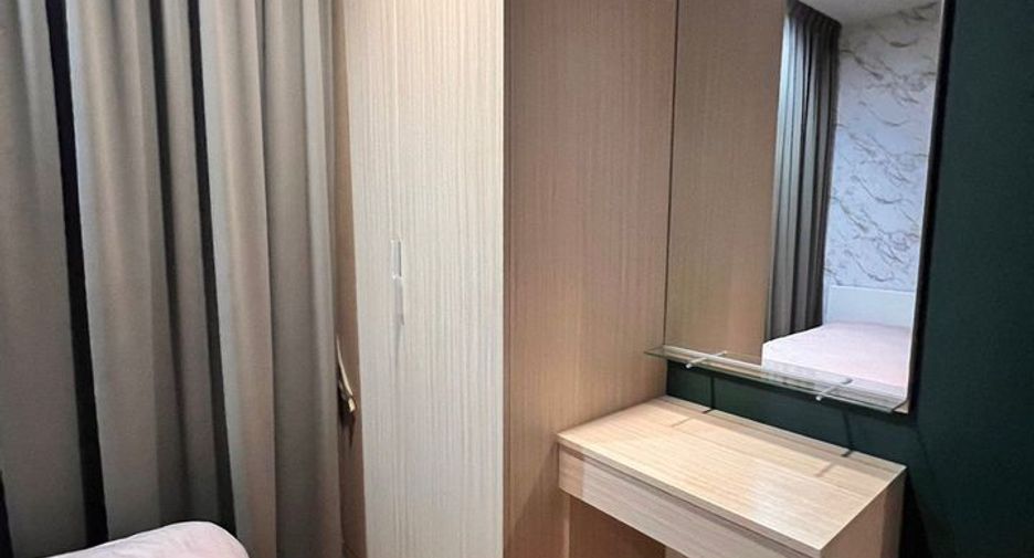 For rent studio condo in Khlong San, Bangkok