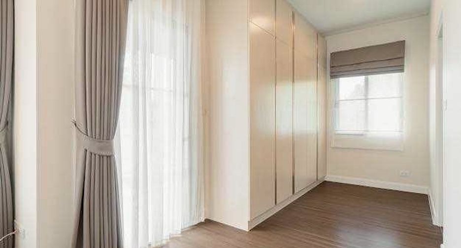 For rent 4 bedrooms house in Prawet, Bangkok