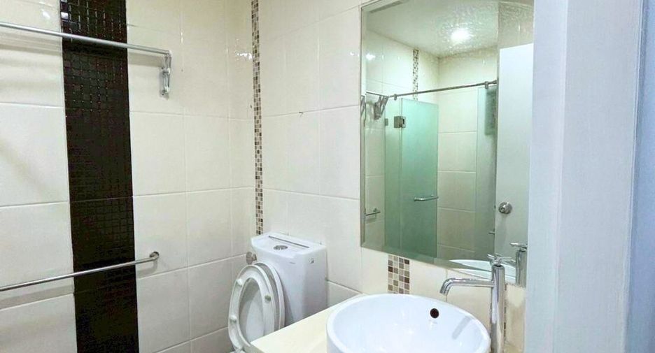 For rent 1 bed condo in Pathum Wan, Bangkok