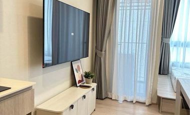 Wohnung zur Miete mit 1 Zimmer in Khlong San, Bangkok