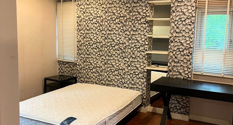 For rent 3 ベッドルーム house in Prawet, Bangkok