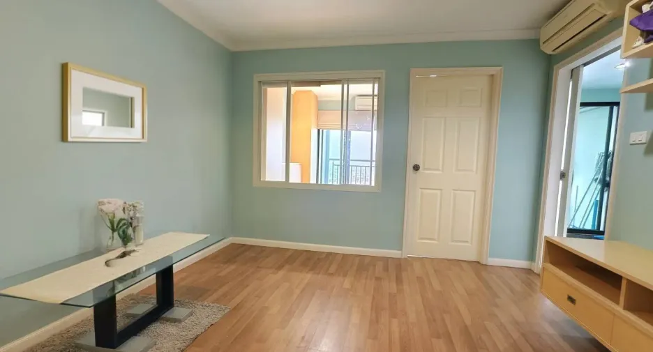 For rent 1 bed condo in Yan Nawa, Bangkok