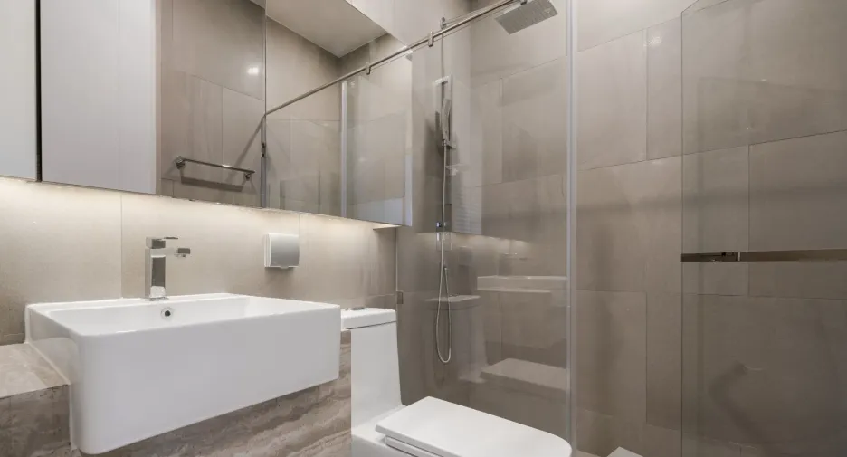 For rent 2 bedrooms condo in Ratchathewi, Bangkok